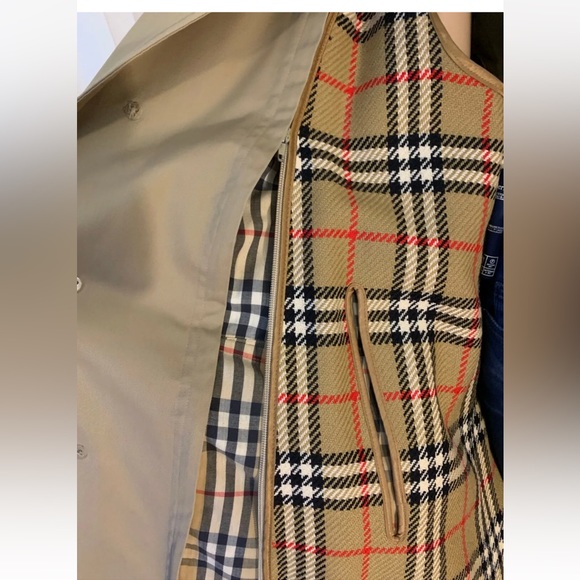 ❌SOLD❌Vintage Oversized BURBERRY Nova Check British Khaki Trench - Mint! - Picture 12 of 16